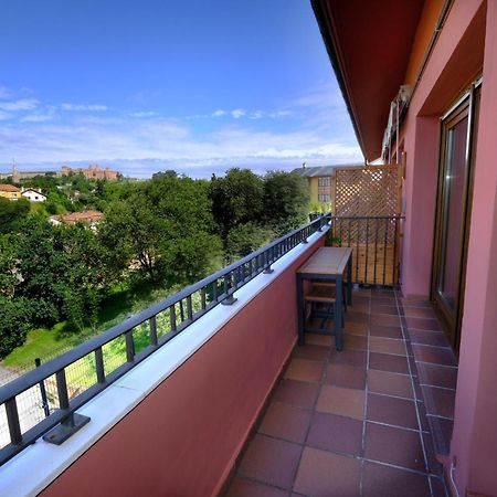 Comillas Pueblo El Capricho Bagian luar foto